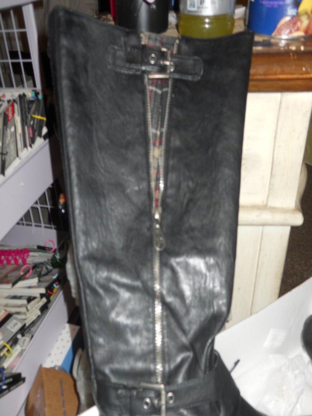 GUESS KNEE HIGH BOOTS SIZE 11